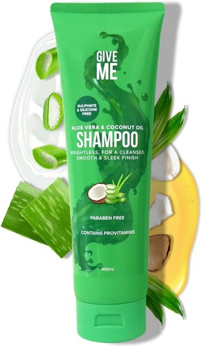 Give cosmetics shampoo - me,