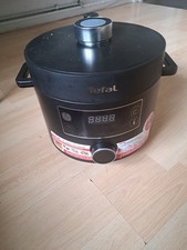 TEFAL TURBO CUISINE PRESSURE COOKER - Black