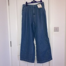 BNWT Florence And Fred