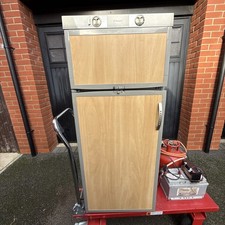 Dometic RM7601L 142litre 3 way