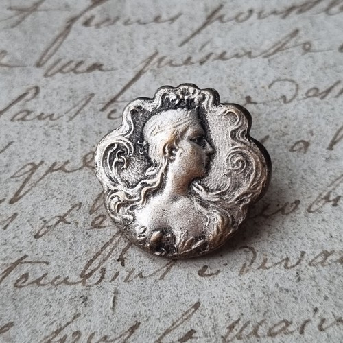 Antique button 1900 - antique, portrait