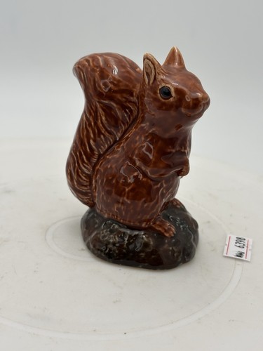 Beswick red squirell beneagles - beswick,