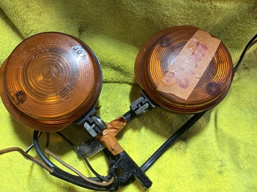 Complete front turn - , signals