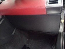 GLOVE COMPARTMENT / 2247115