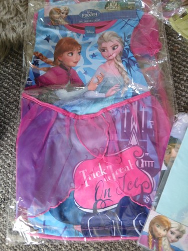 Frozen dress years trick - frozen,