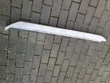 Toyota Avensis 2010 Absorber