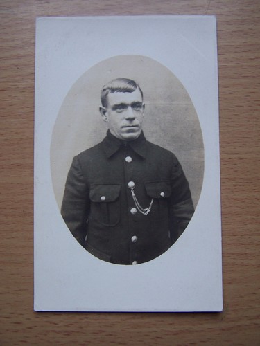 Ww1 prisoner war military - ww1,