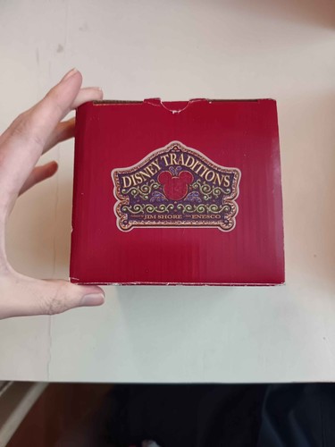 Disney traditions hanging - disney,