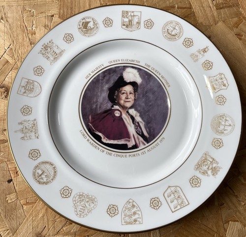 Collectable queen elizabeth - collectable,