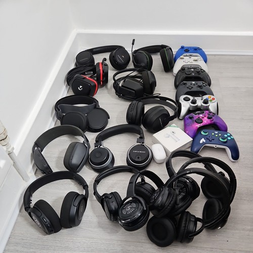 Job lot untested headphones - job,