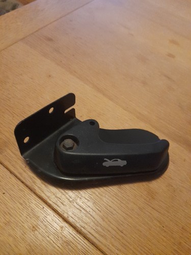 Mgf bonnet release - release,