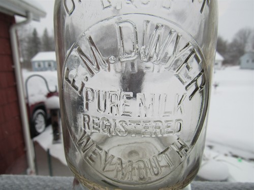 Treq milk bottle dwyer - m,