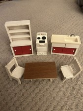 VINTAGE LUNDBY/BARTON  KITCHEN