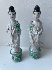 Pair of Guan Yin Dehua Deity Chinese Porcelain Figurines 16cm