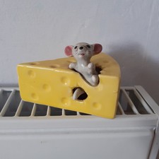 Mouse in cheese vintage kitsch Japanese Napcoware "mouse in" ornament