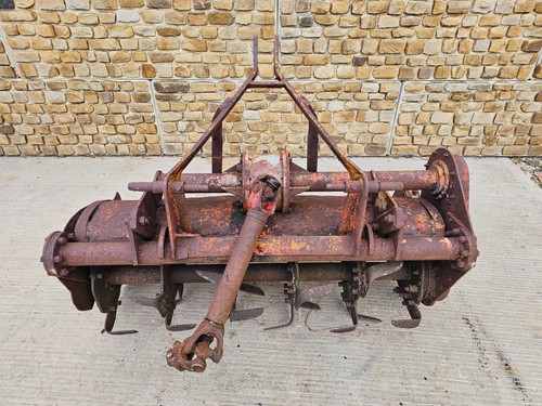 175 vat the howard - £175+vat,