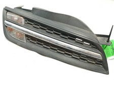 62320BC4 RIGHT BUMPER GRILLE /