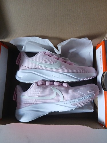Nike star runner - star, size