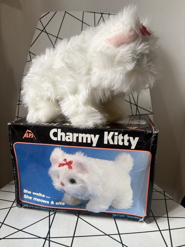 Alps charmy kitty walking - walking, cat