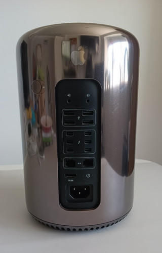 Apple mac pro - 6,1, /