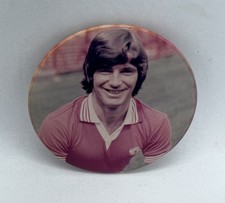 Manchester United Martin Buchan 1970’s Football Badge Admiral Draw 1