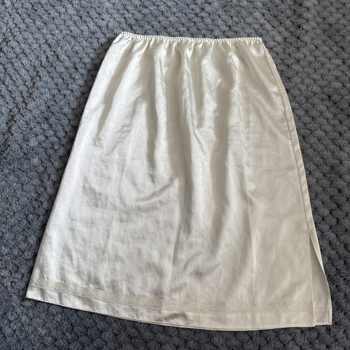 Women half waist slip - m&s,