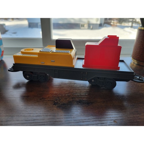 Toy caterpillar construction - caterpillar,