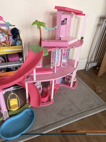 Barbie dreamhouse large doll - large,
