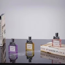 NEW - 1/12 SCALE DOLLS HOUSE