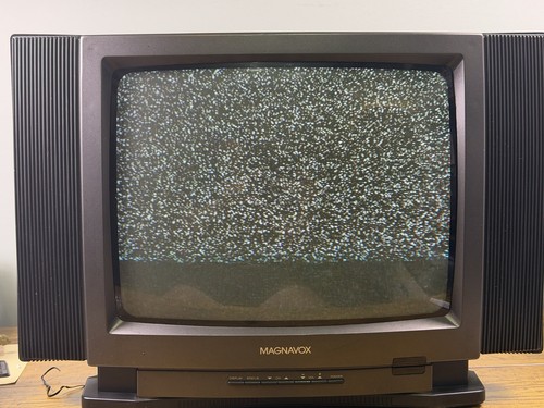 Vintage 1993 magnavox crt - vintage,