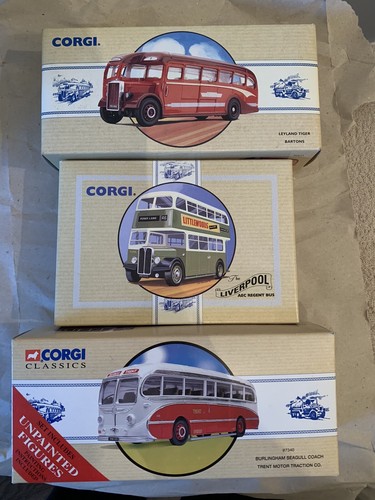 1990s corgi bus models - x,