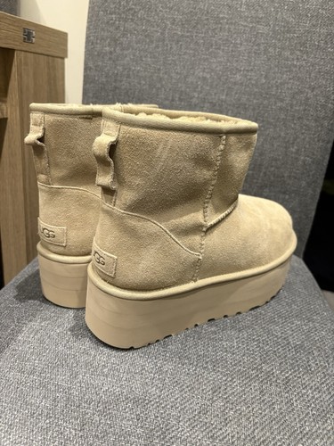 Ugg platform boots szie - boots,