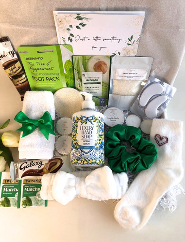 Ladies pamper hamper - gift, spa