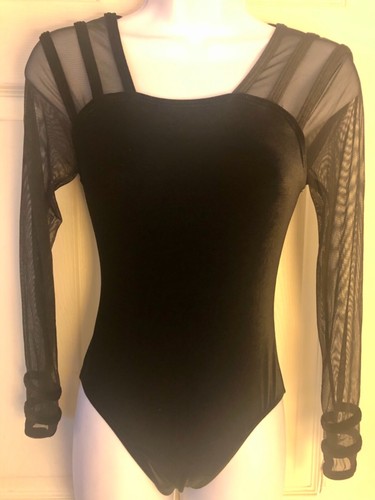Adult small black velvet - small,