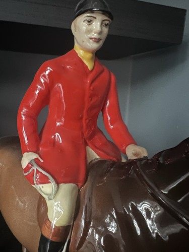 Beswick huntsman brown - huntsman, on