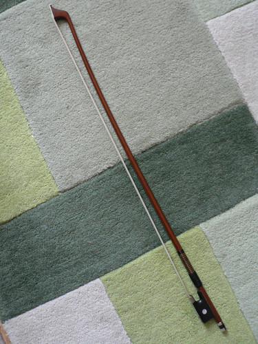Size cello bow - cello,