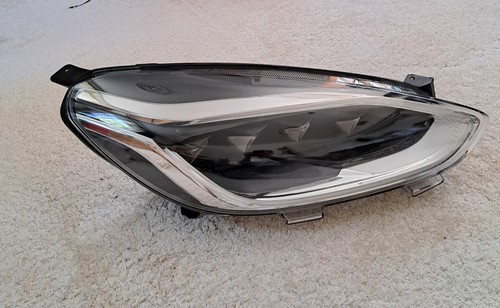 Ford fiesta mk8 right - mk8, led