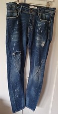 Zara Distressed Paint Splatter