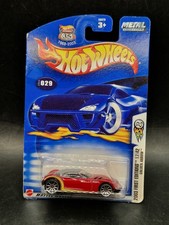 Hot Wheels 2003 First Editions Golden Arrow Model Car (R114)
