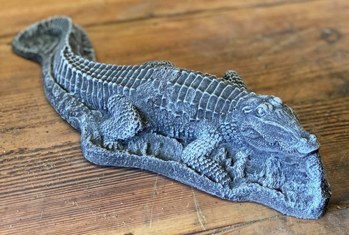 Stone garden crocodile - stone,
