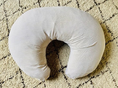 Widgy nursing pillow - 5-in-1,