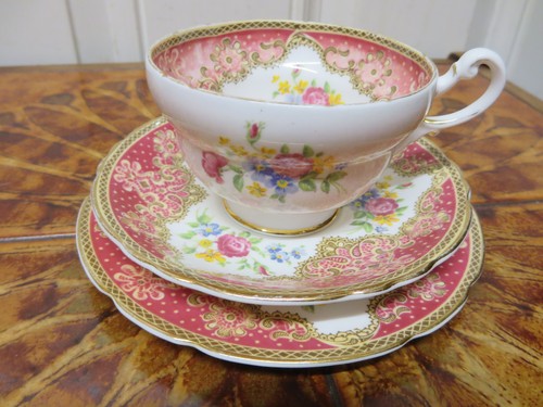 Vintage paragon honiton red - vintage,