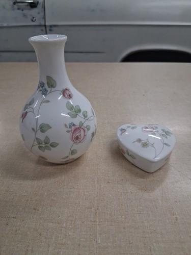 Vintage wedgwood rosehip set - vintage,