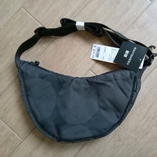 Marimekko Uniqlo Round Mini Shoulder Bag Black Grey Kivet Stones Print BNWT