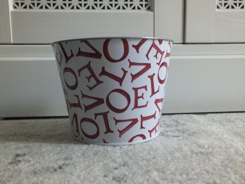 Tin plant pot - tin,