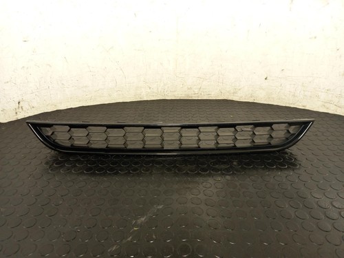 Ford fiesta grille mk7 - fiesta,