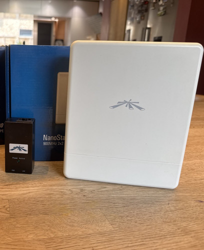 Ubiquiti nanostation loco m900 - ubiquiti,