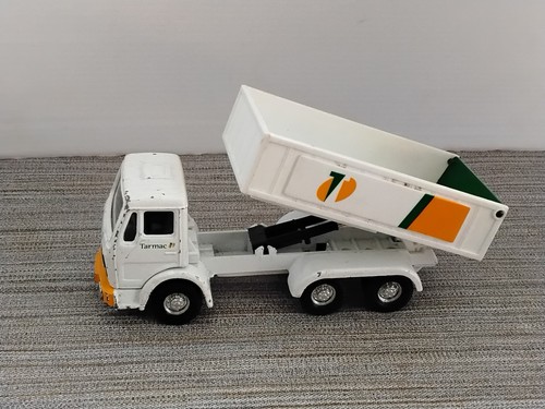 Corgi mercedes tarmac tipper - mercedes,