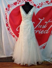 Wedding Dress size 14 ivory