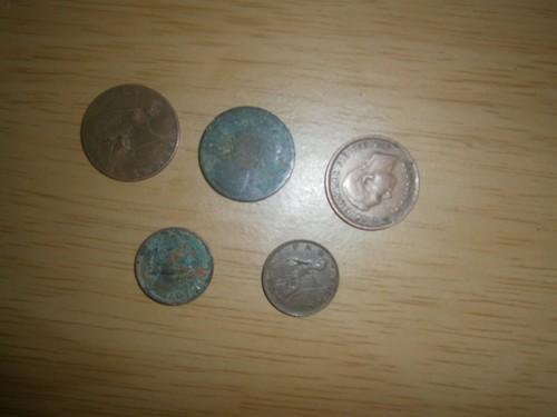 Various old half penny - x,